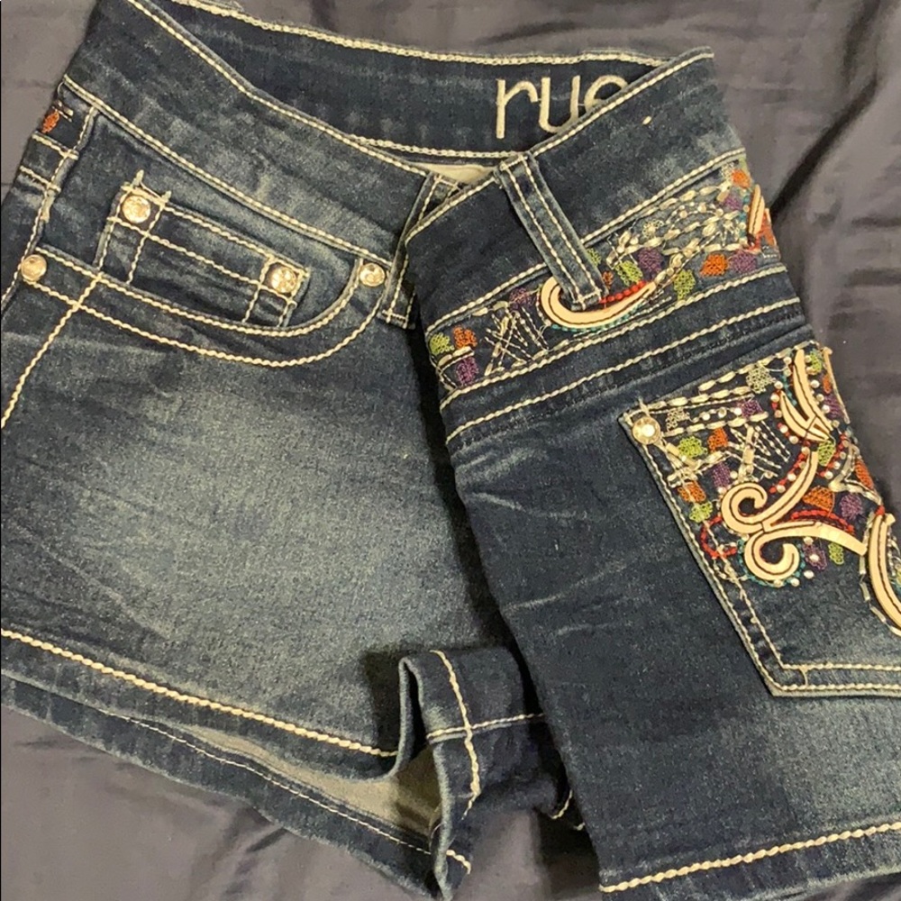Jean shorts!!